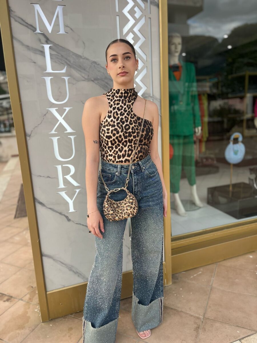 Jeans a palazzo con swarovski