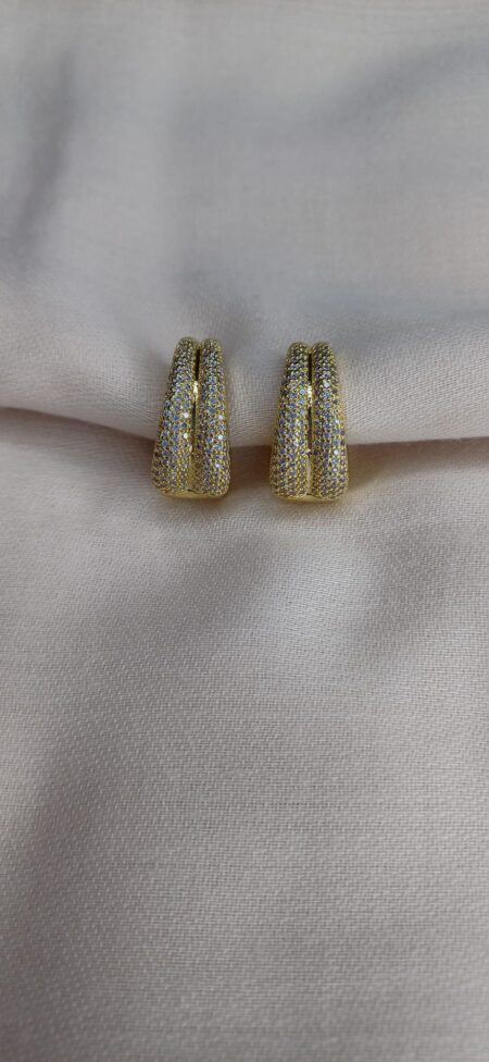 Orecchini a cerchio gold con zirconi brillanti